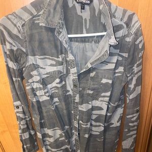 Camo casual Button down